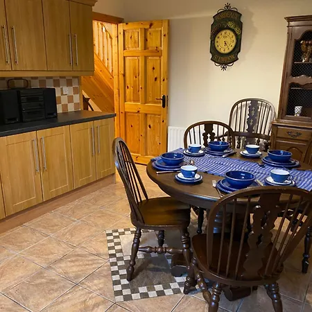 Ferienhaus Claremorris - Near Knock Airport